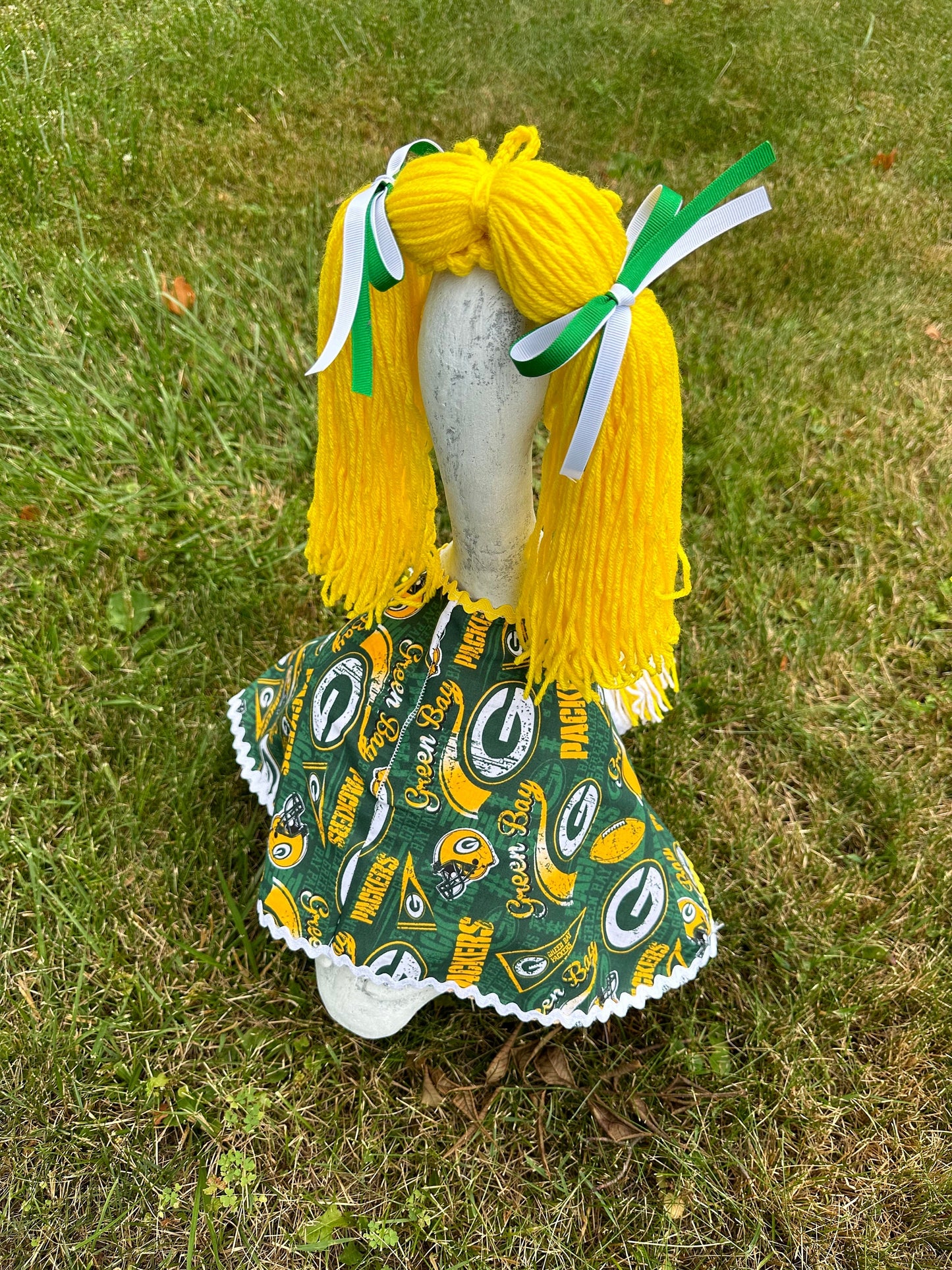 Baby cheerleader