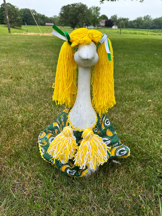 cheerleader