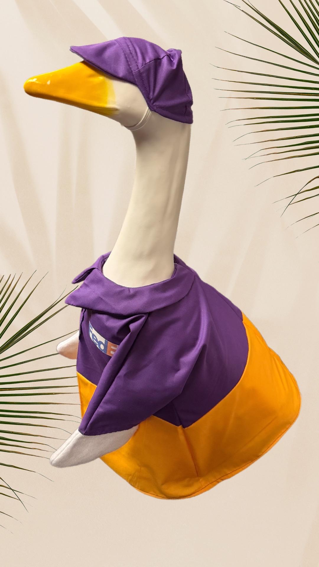 FedEx delivery goose outfit
