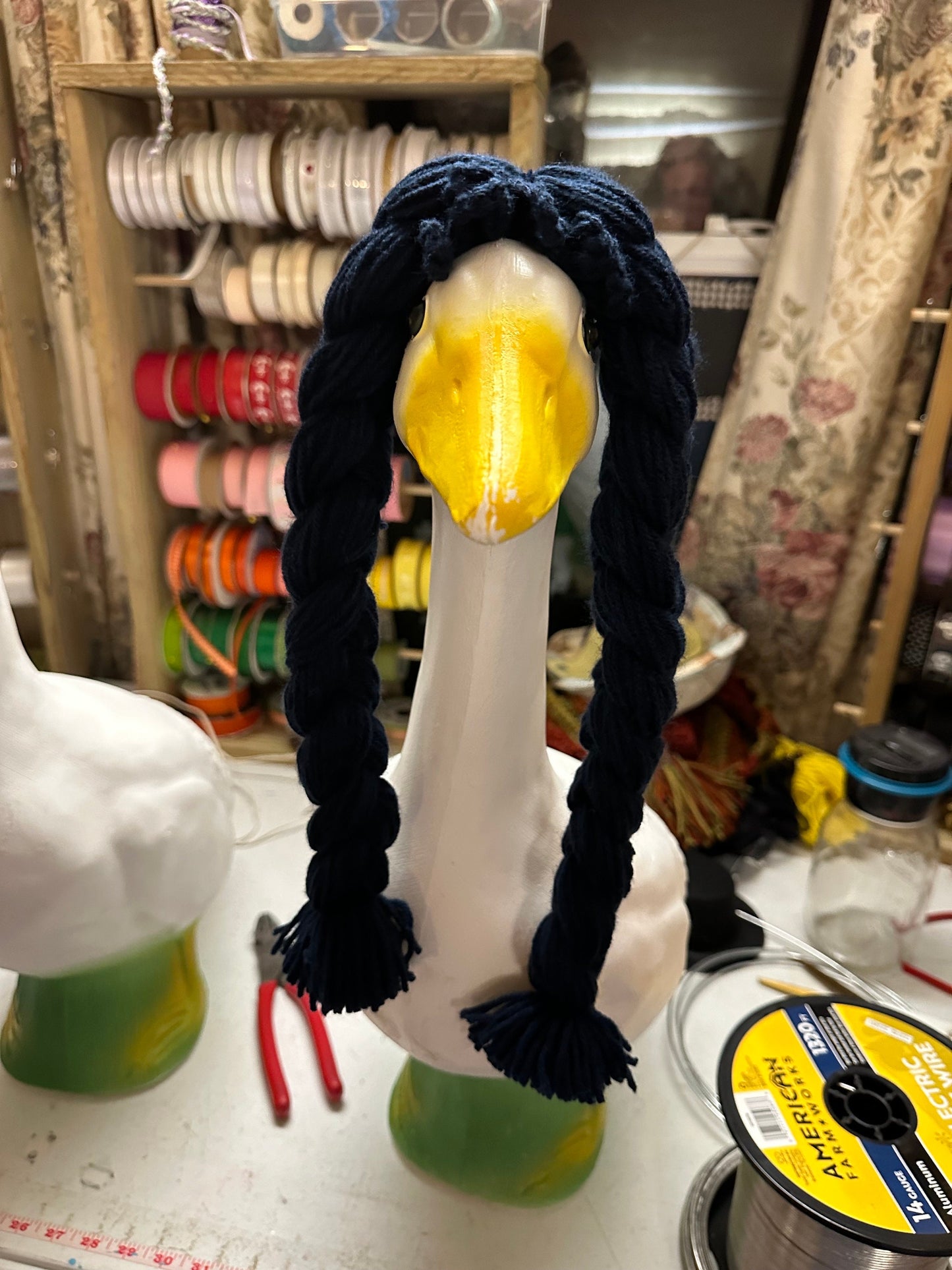 Goose wigs braids
