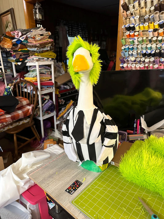 Baby goose Beetlegoose outfit