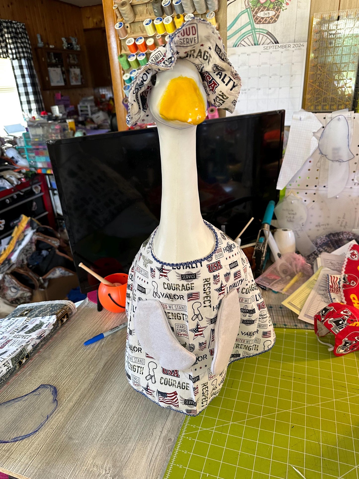 desk goose Military outfit