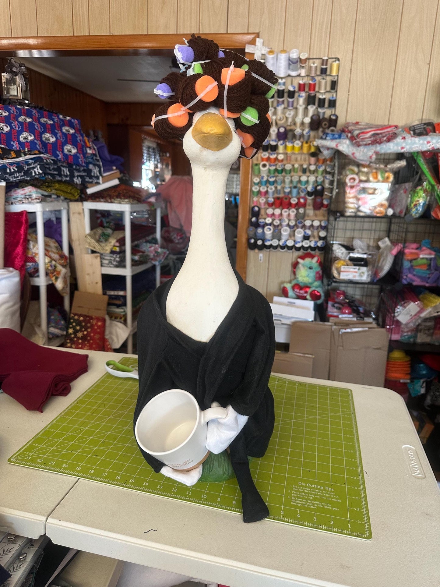 Goose curlers wig