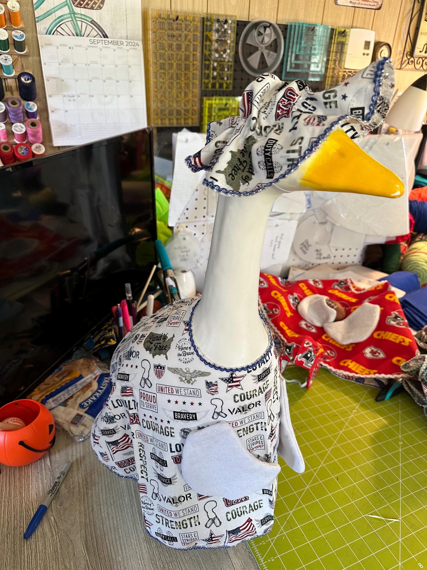 desk goose Military outfit